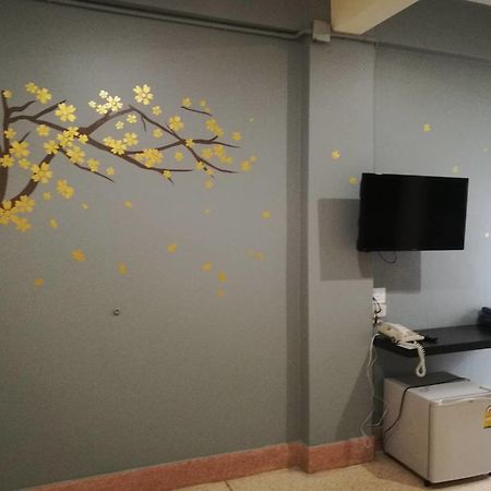Homeplace Residence Bangkok Ngoại thất bức ảnh
