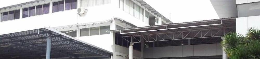 Homeplace Residence Bangkok Ngoại thất bức ảnh